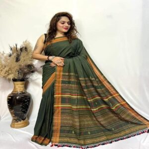 Pure Green Fine Cotton Kutchi Handwoven Saree Suppiler